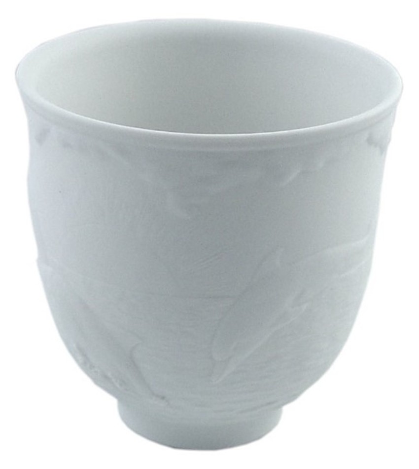 L7658 - Dolphns At Play cup